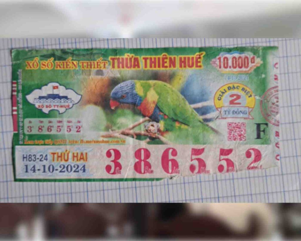 Story of lottery winning ticket in Vietnam